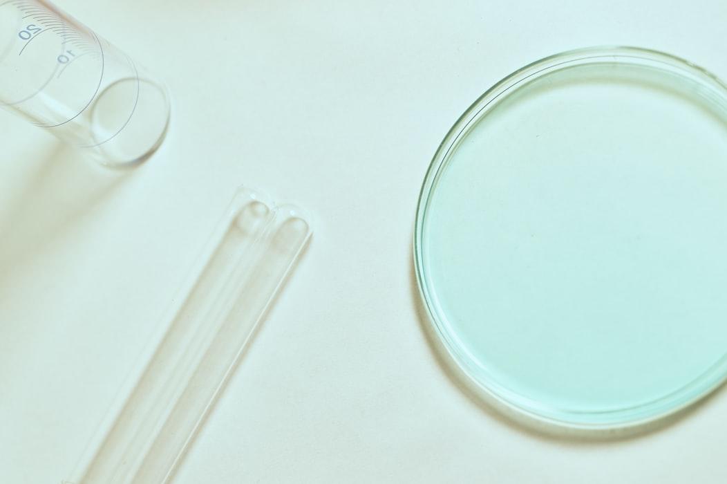 Forschung oder Industrie - diese Frage stellen sich Biochemiker.