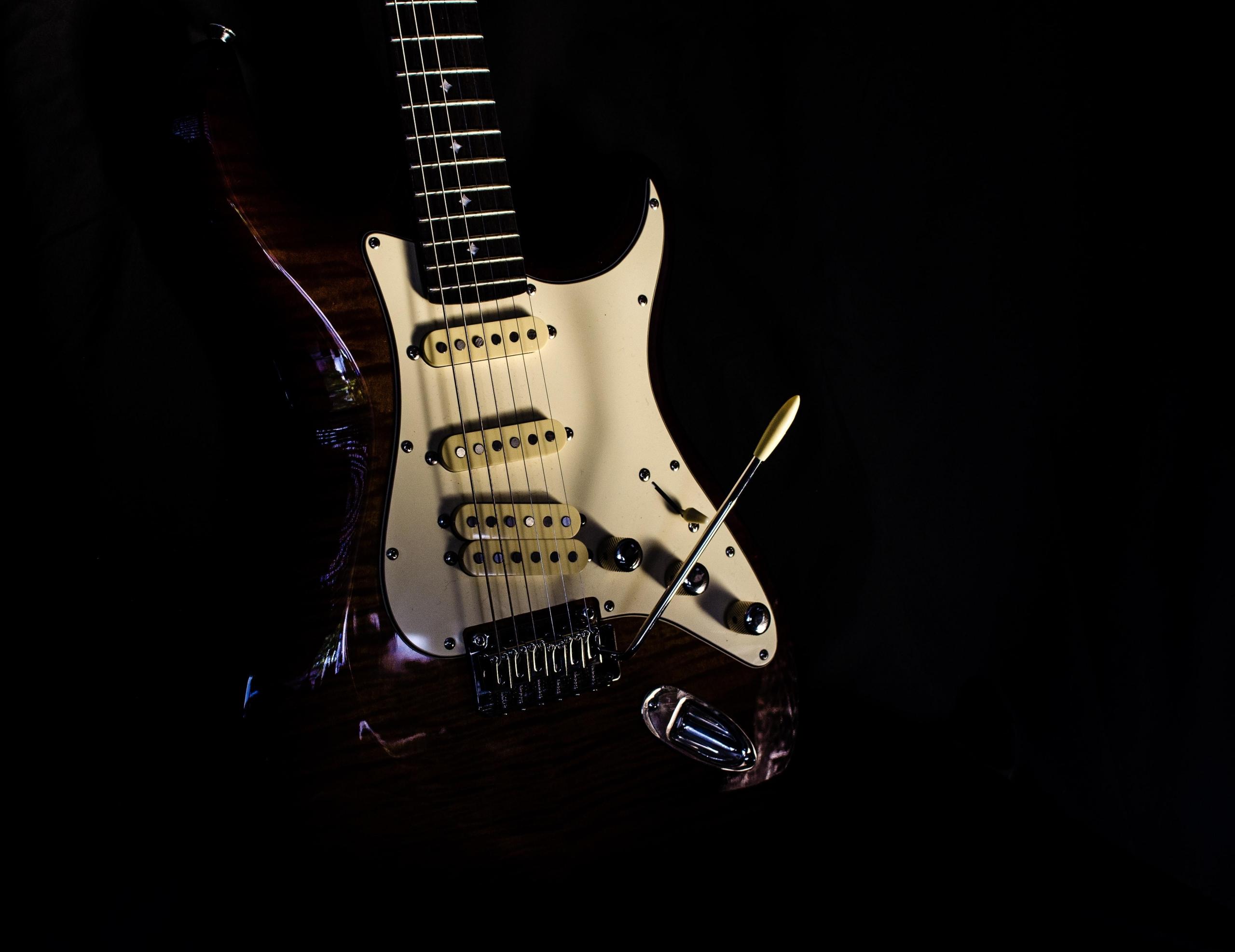 Die Gitarren der Stars geben der Geschichte der Gitarre eine neue Wendung.