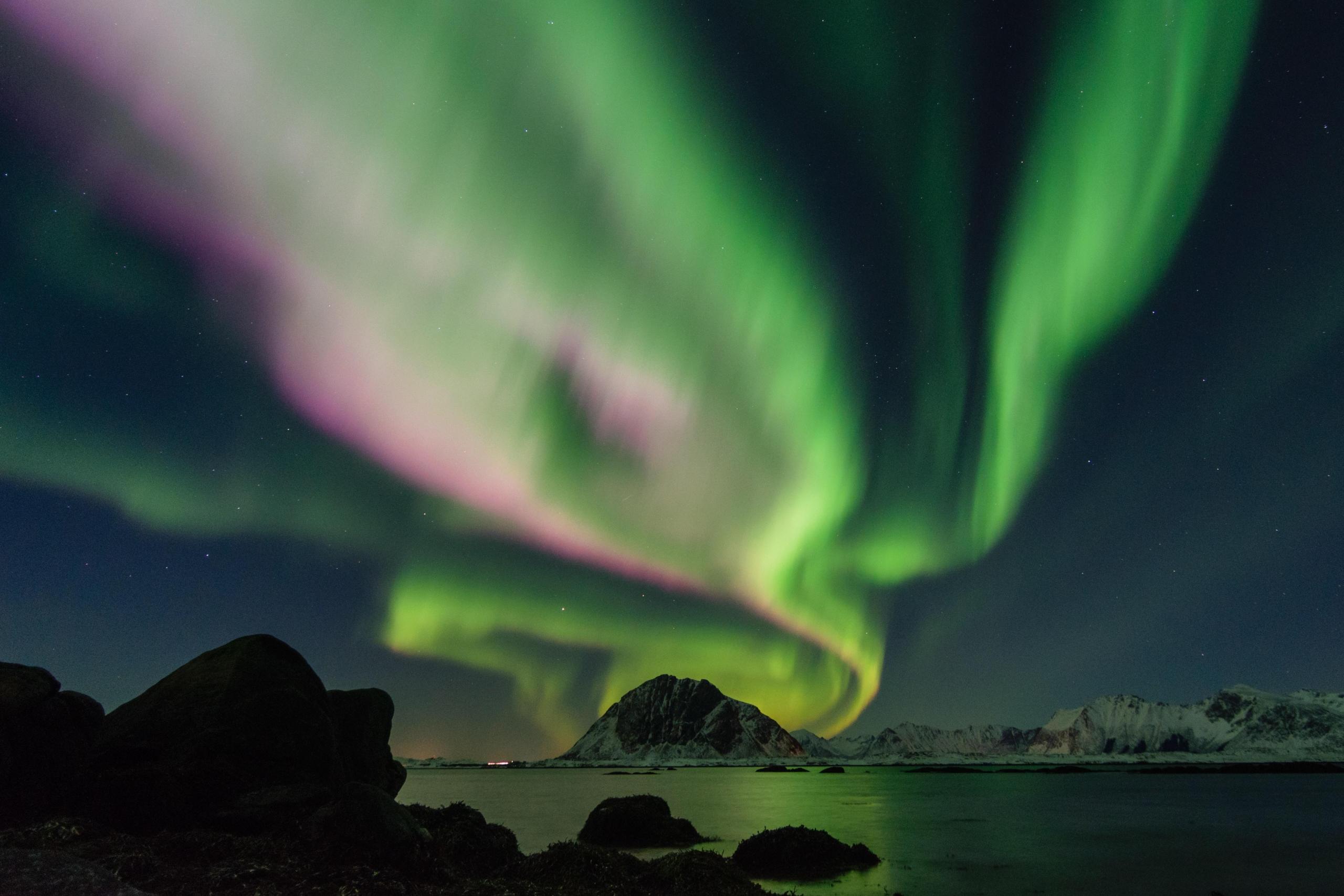 Polarlichter basieren auf magnetischen Feldern.