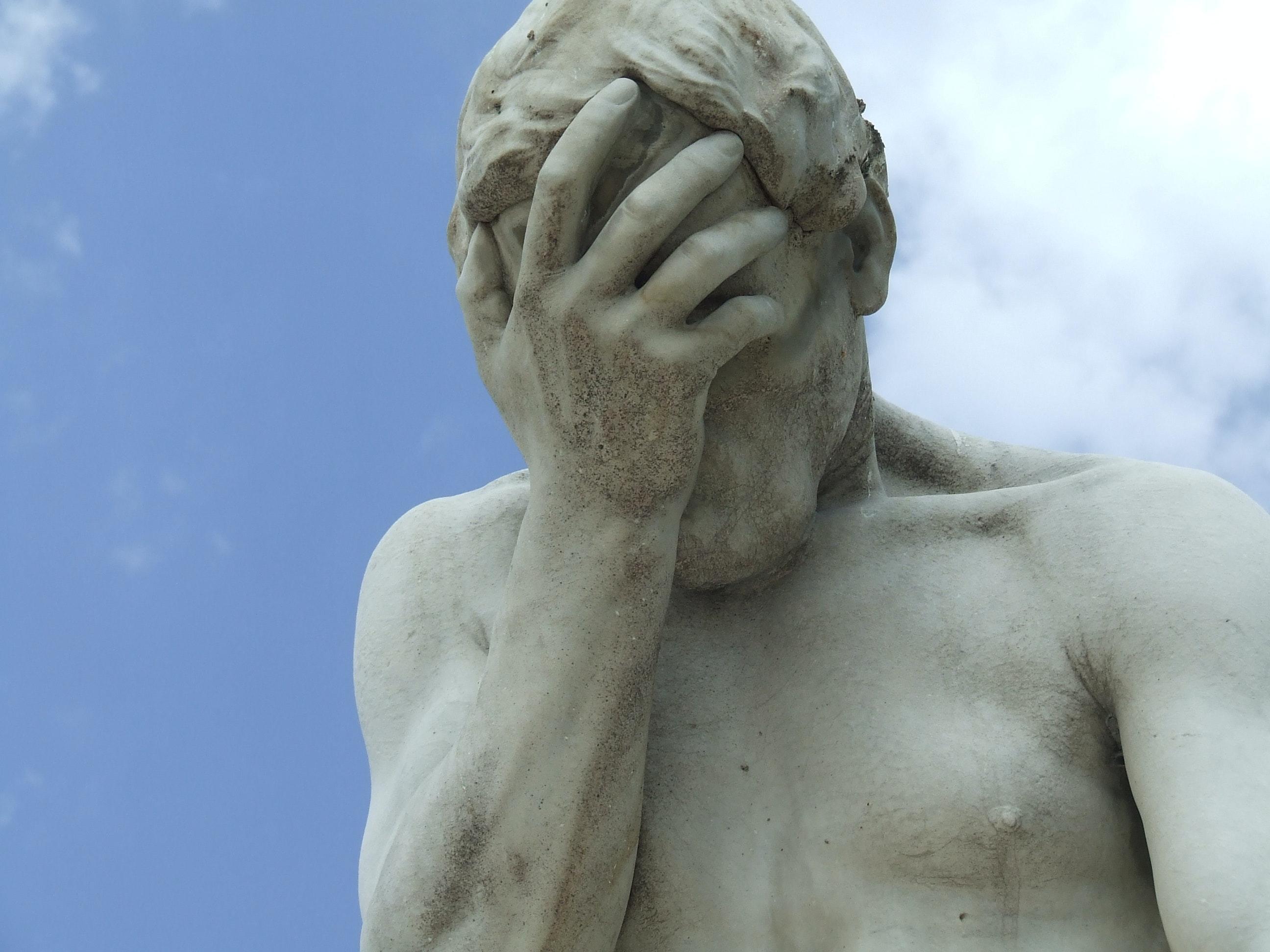 In der Poetik des Aristoteles ist die älteste Tragödientheorie beschrieben.