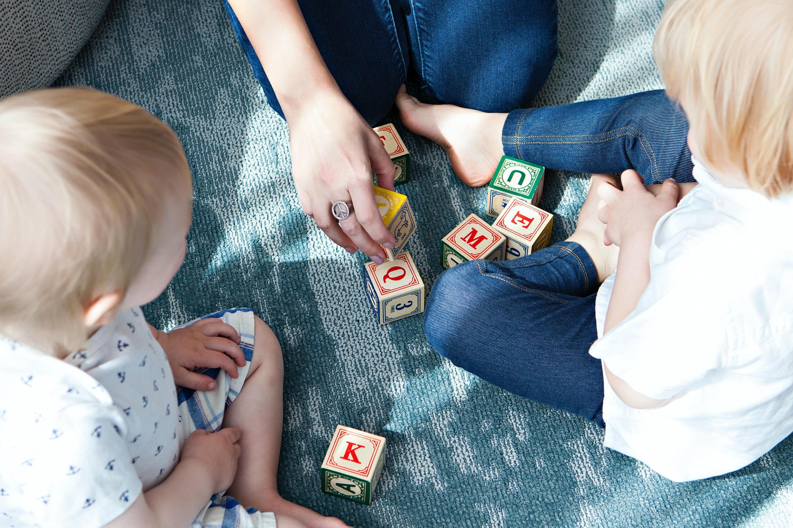 Kinder werden nicht nur im akademischen Bereich betreut.