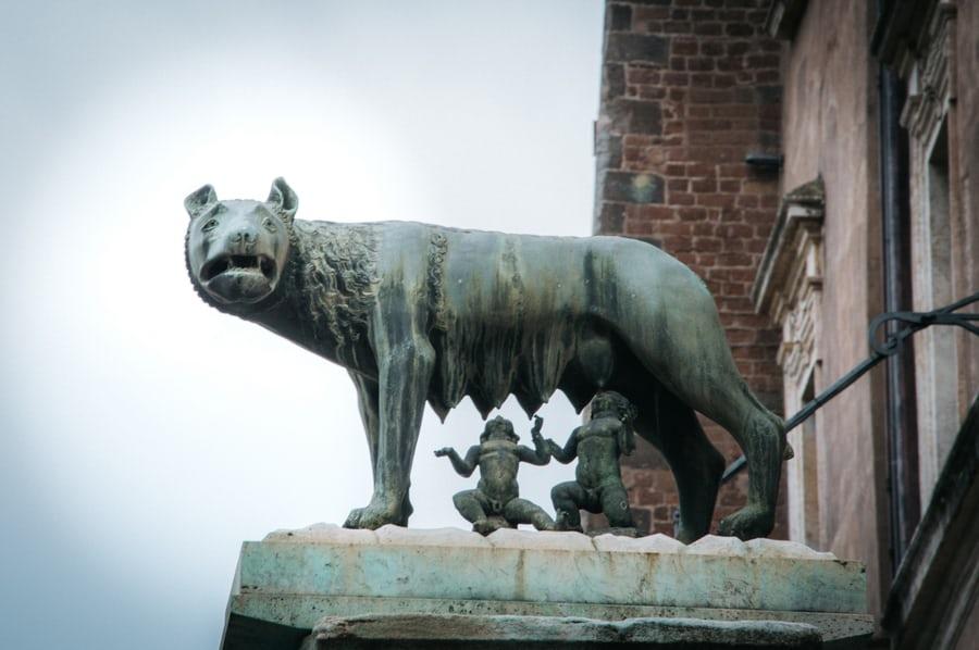 Wer warRomulus, der Gründer von Rom?