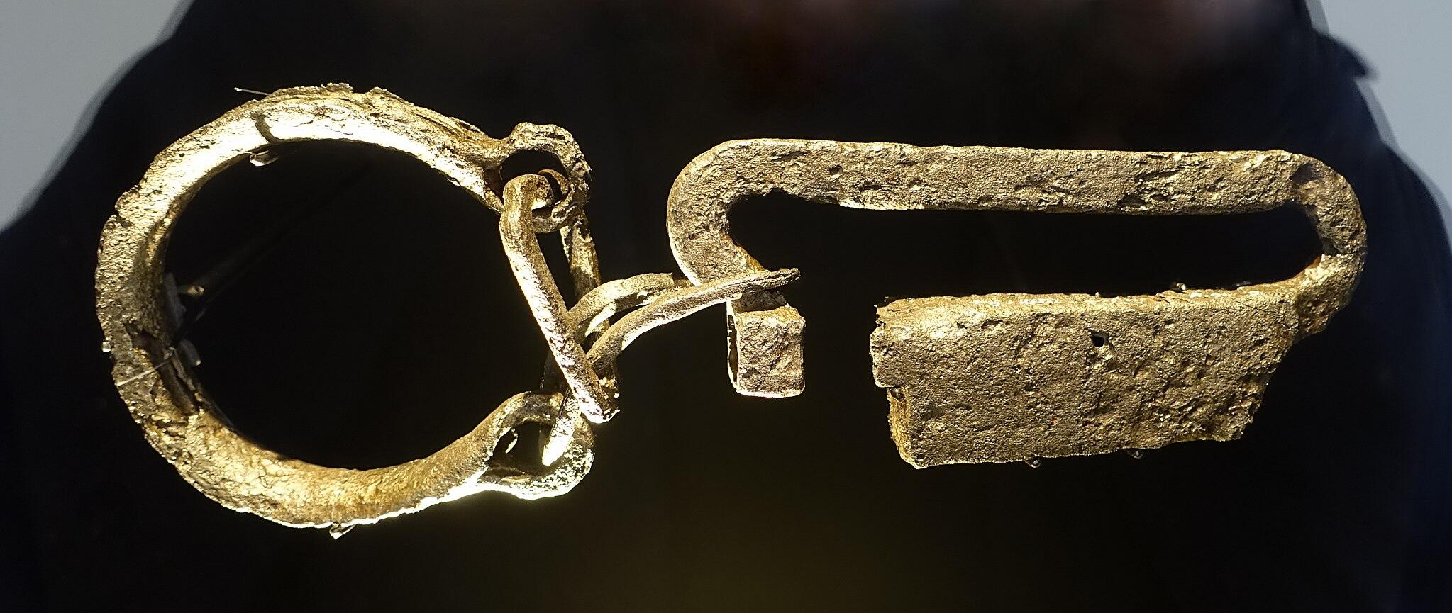 Bild einer Knöchelfessel für römische Sklaven.