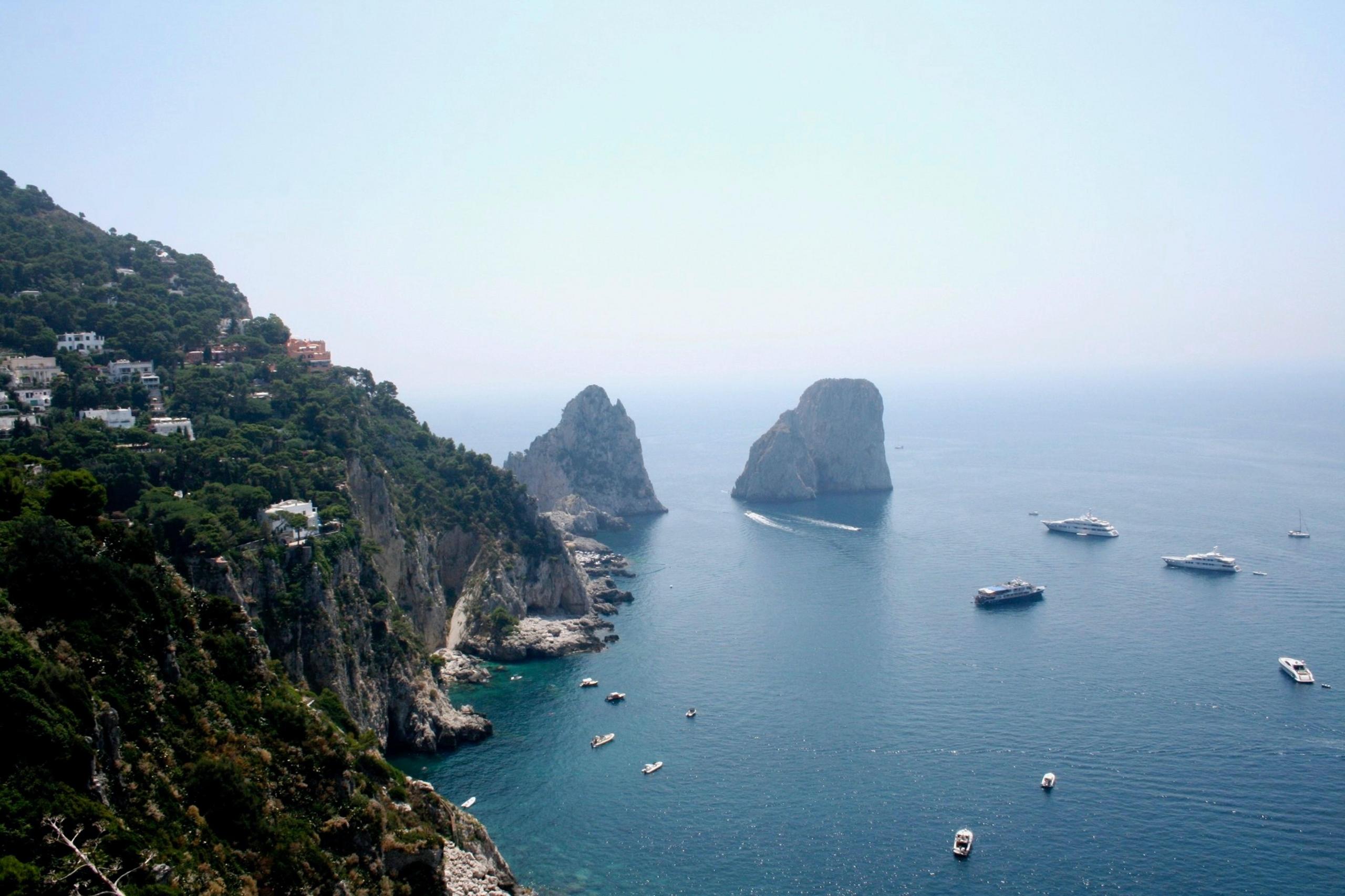 Die italienische Insel Capri ist toll zum Reisen.