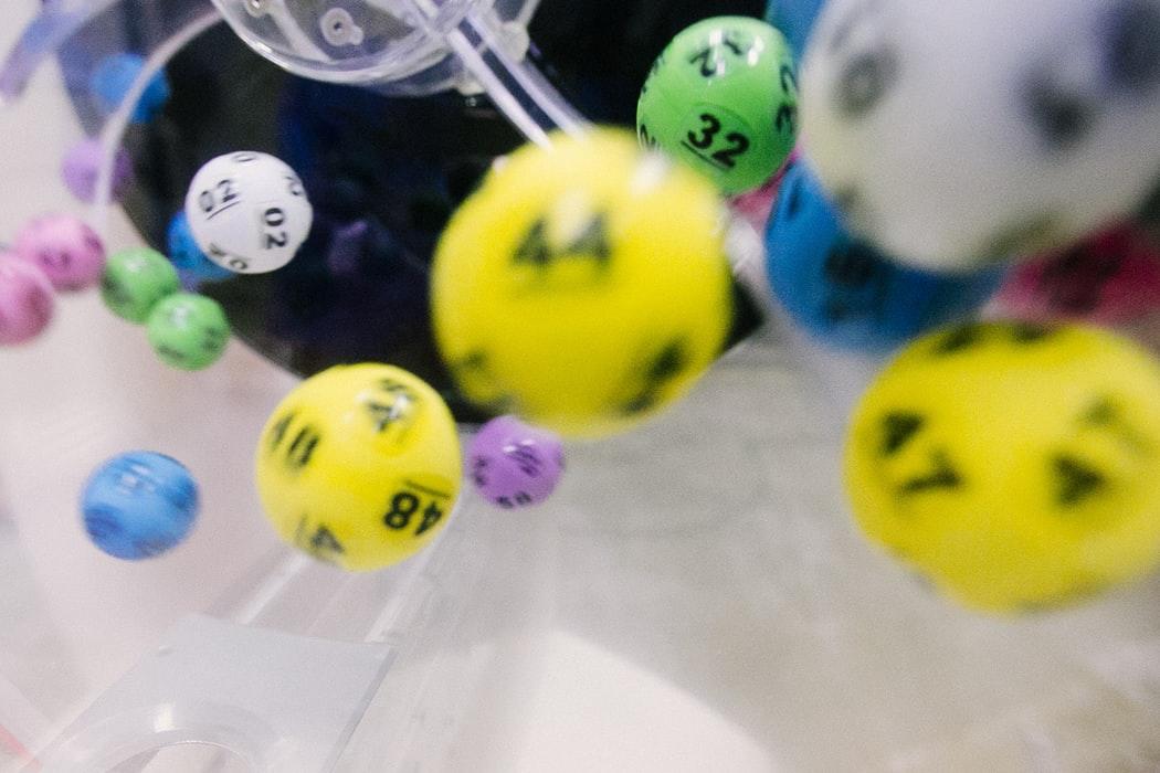 Lotto Spielen ist Wahrscheinlichkeit - wir erklären, worauf es ankommt.