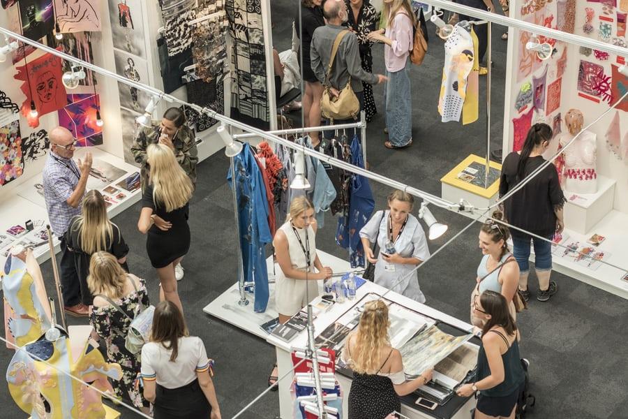 Warum ist Networking für die Jobsuche in München so wichtig?