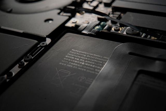 Lithium Ionen Akkus sind eine aktuelle Batterietechnologie | Quelle: unsplash 