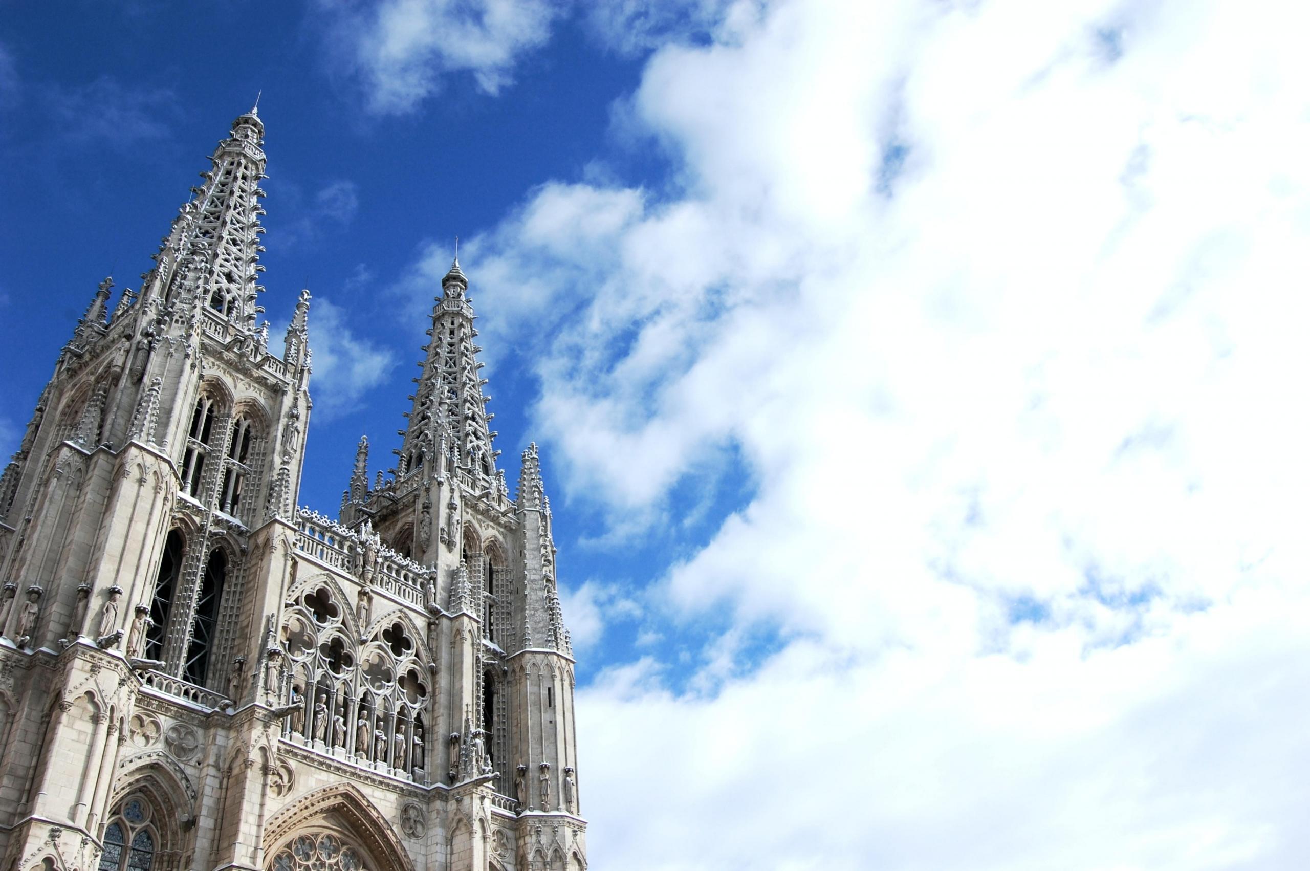 Wer in Spanien ist, sollte sich die Kathedrale von Burgos nicht entgehen lassen.