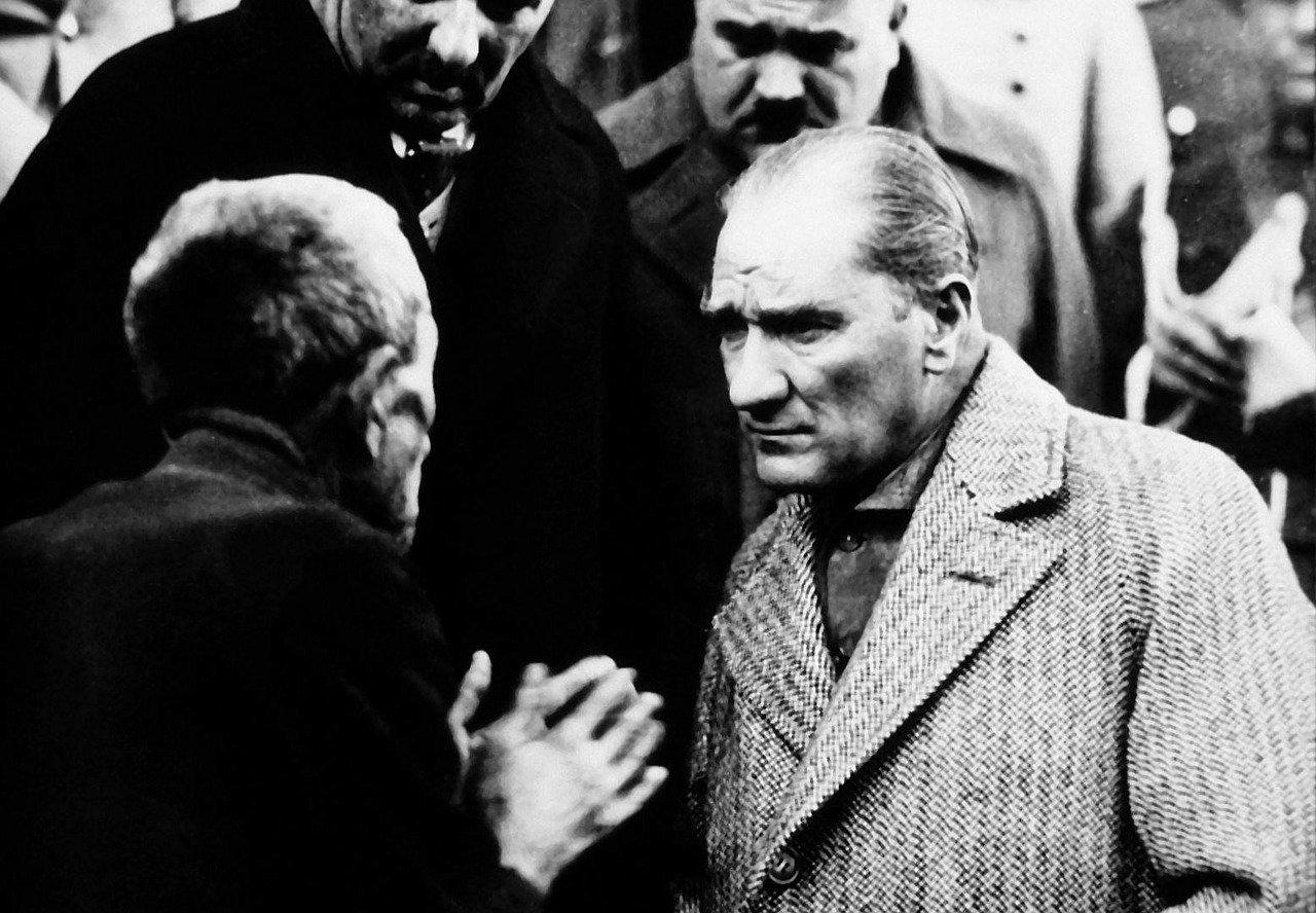 Mustafa Kemal Atatürk ist woh der berühmteste Türke.