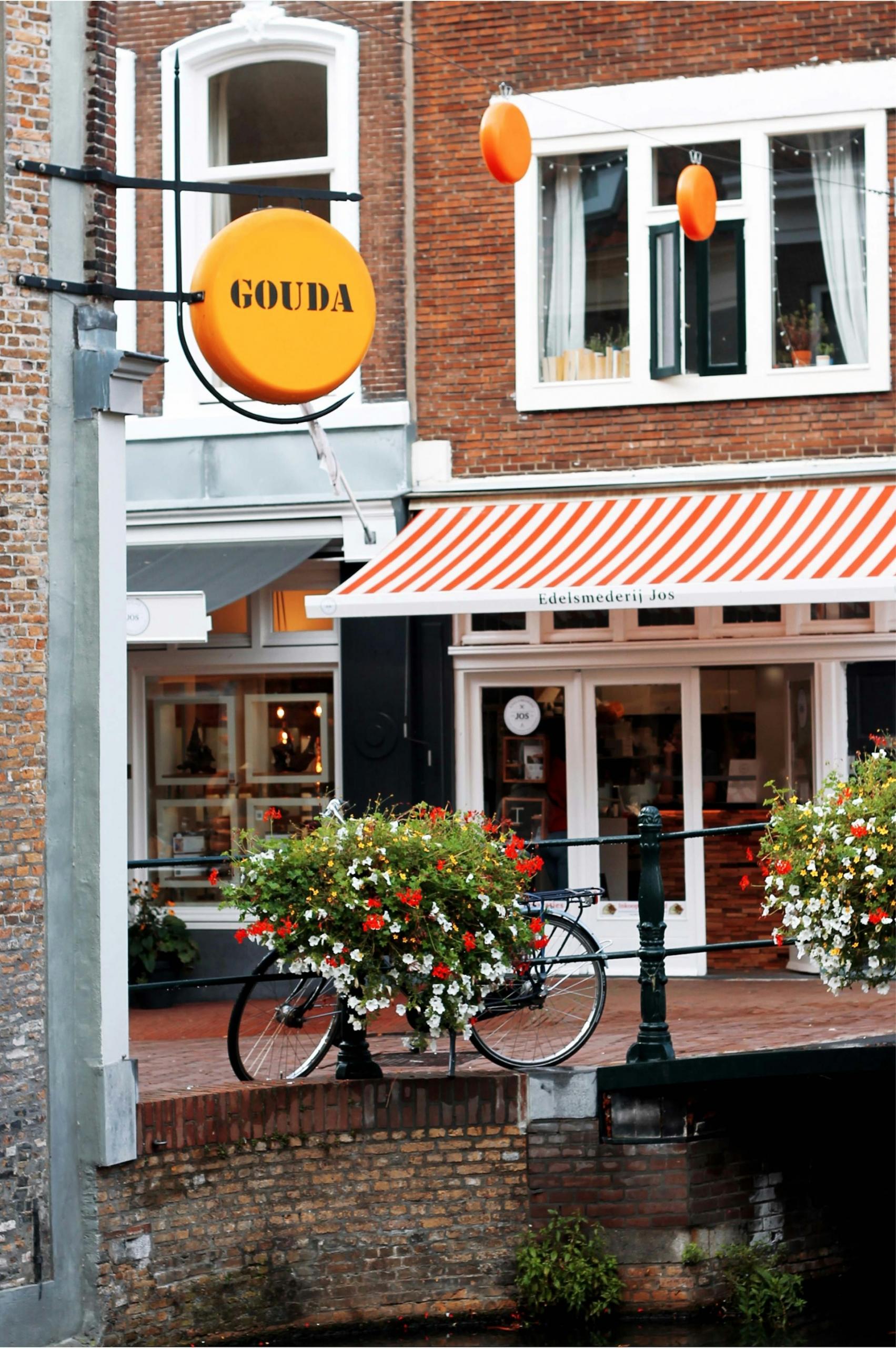 Gouda Schild an einem Gebäude in Gouda, Niederlande