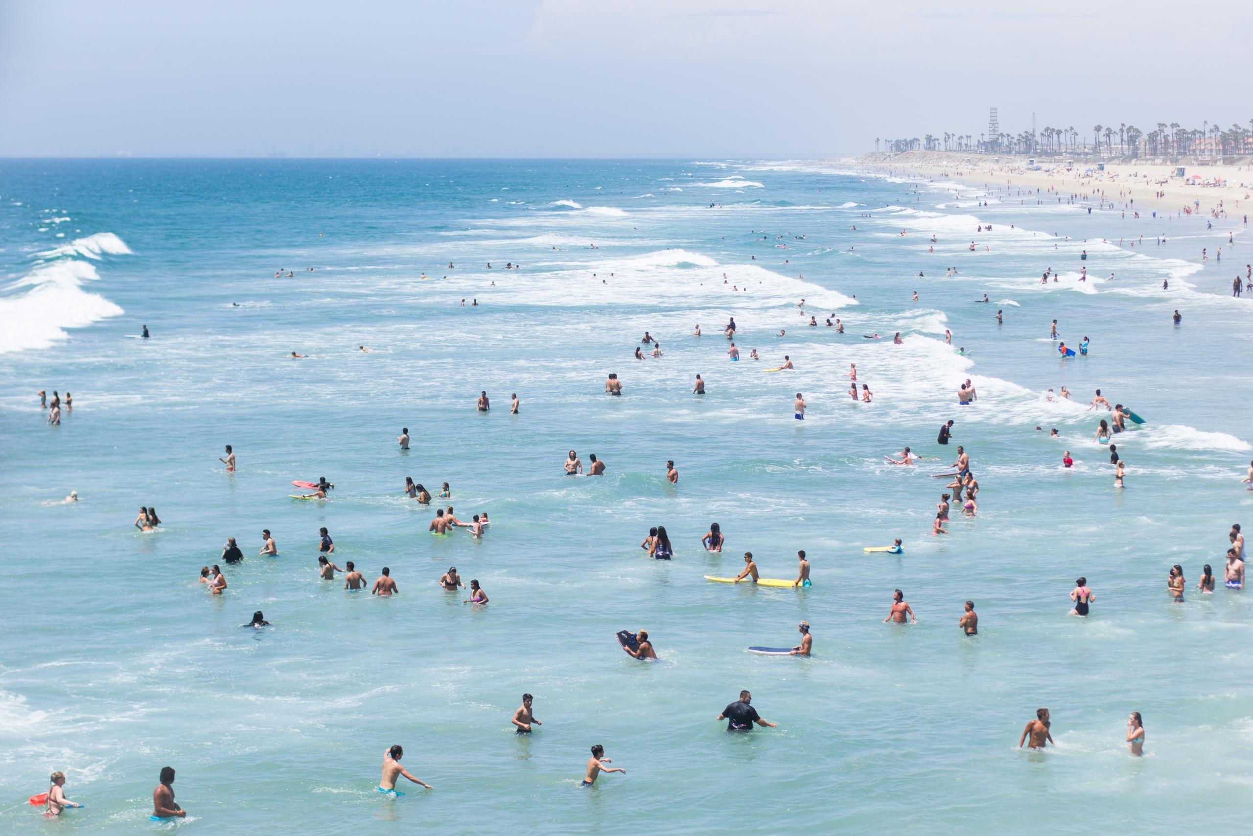 Schwimmen im Sommer am Strand kann man nur als guter Schwimmer richtig genießen.