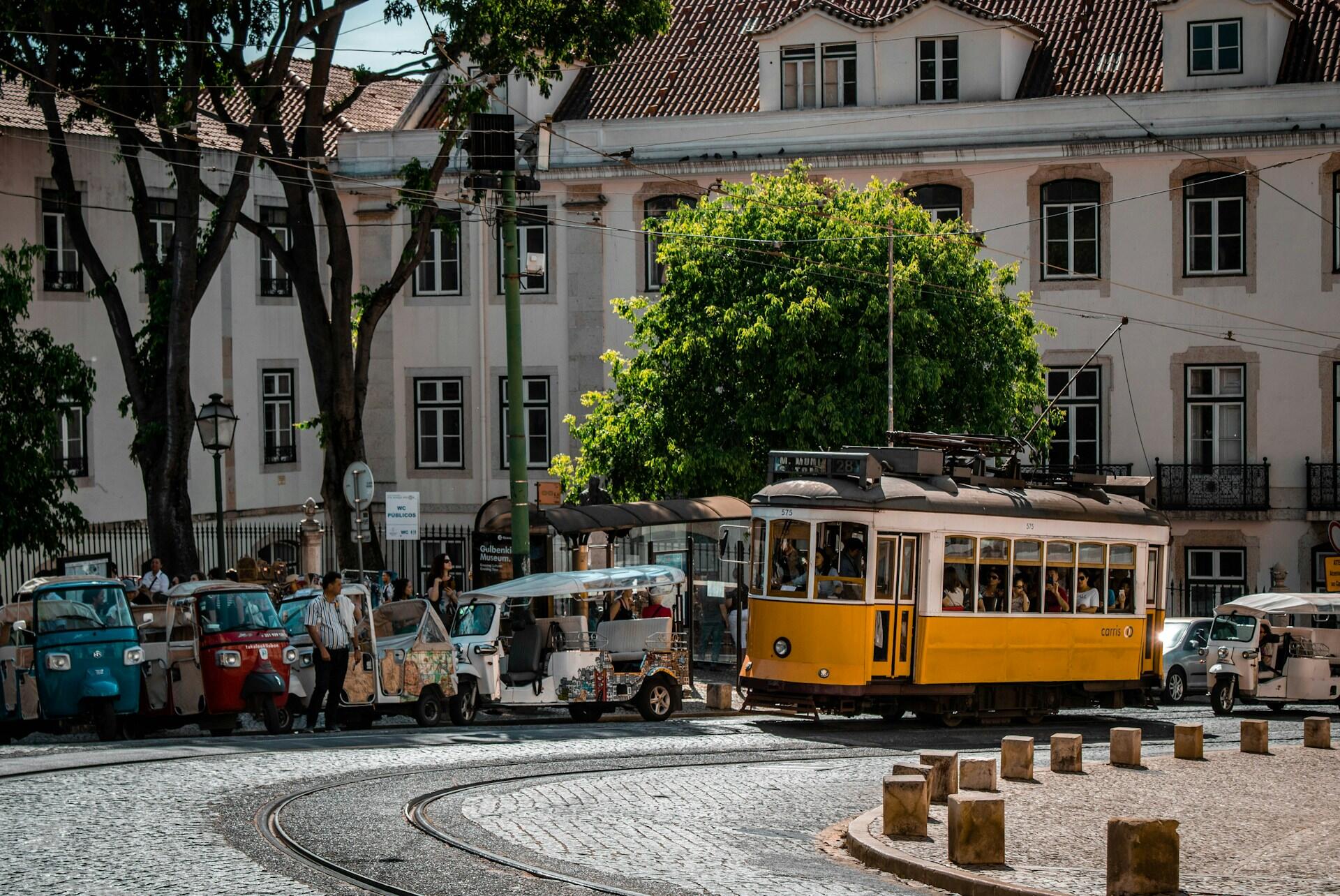 Gelbe Tram in Portugal