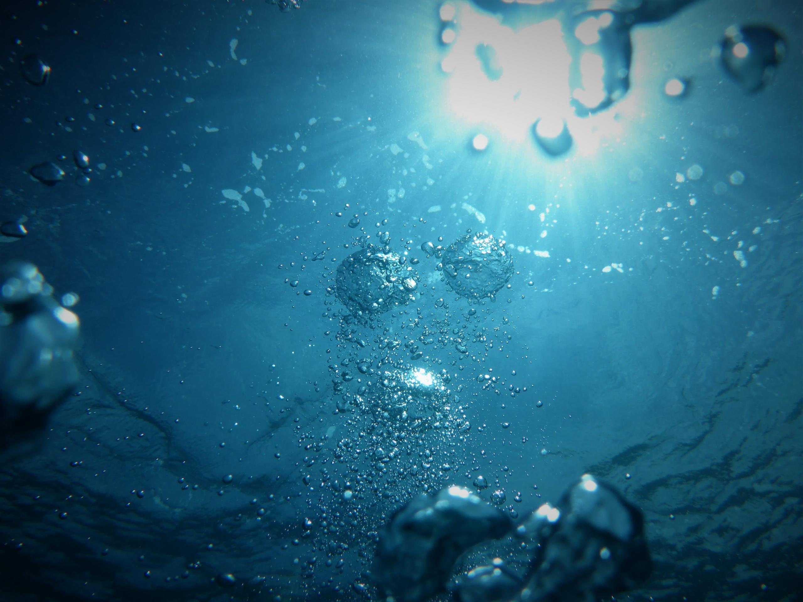 Wasser und sein Verhalten kann man mit Wahrscheinlichkeiten beschreiben.