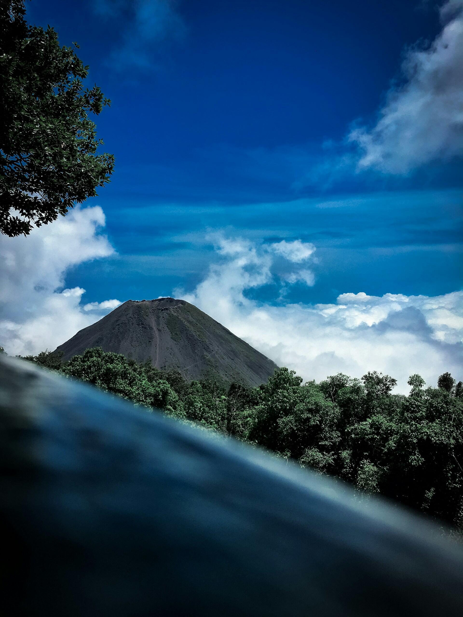 Ein Vulkan in El Salvador.