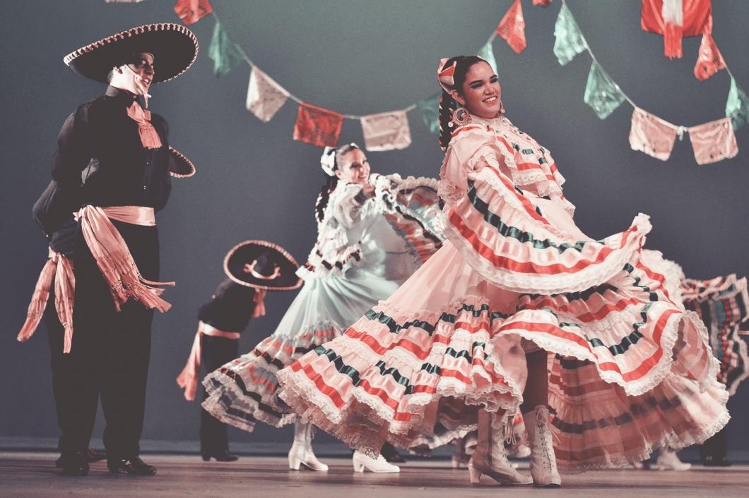 mexikos-kultur-folklore-feste-kunst