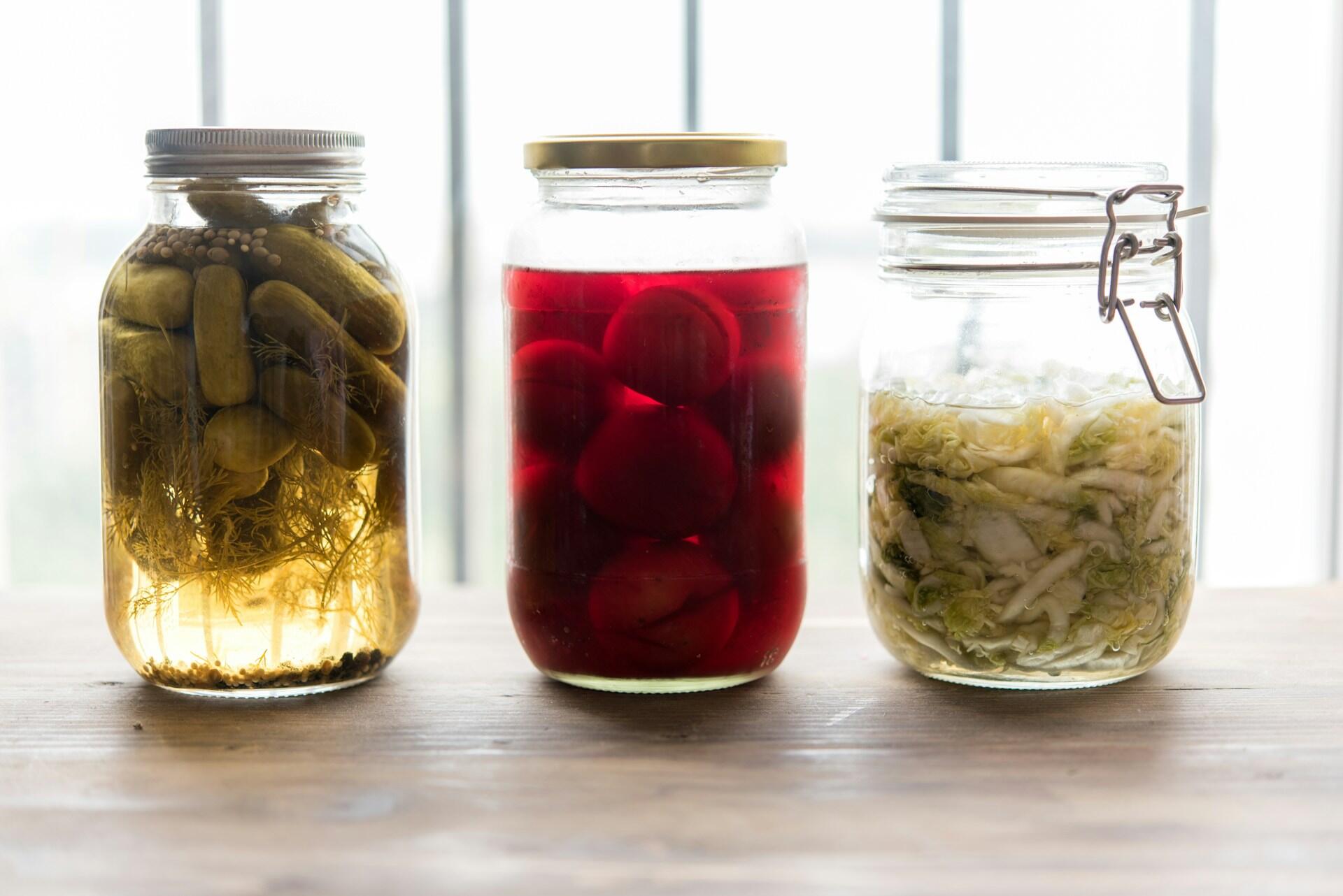 Fermentiertes Gemuese in Glaesern