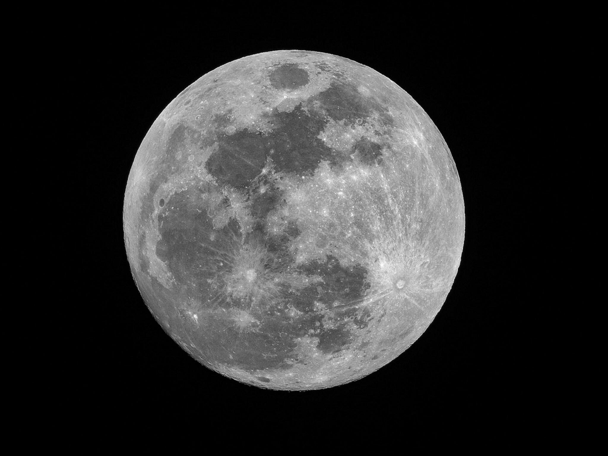 Der Mond.