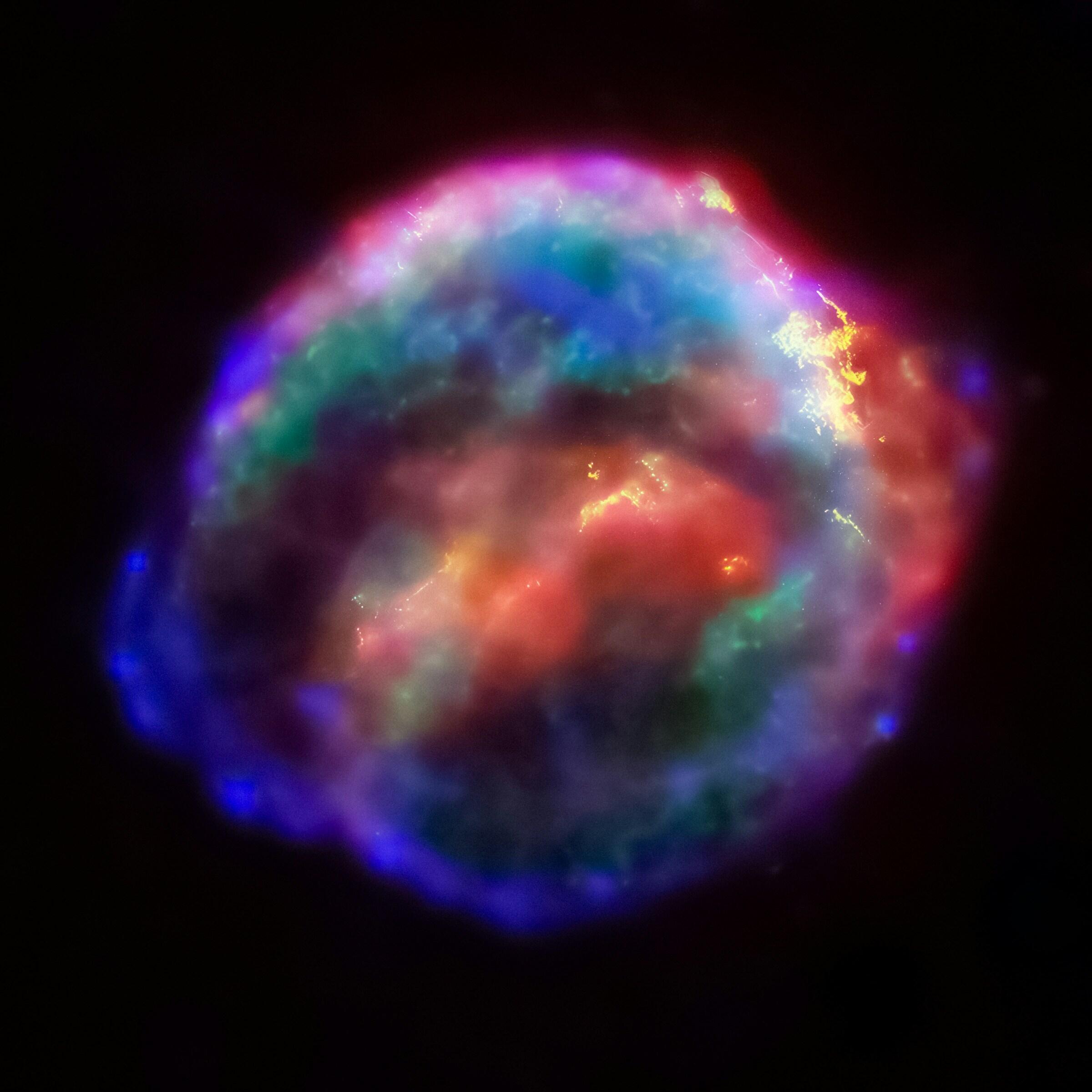 Eine Supernova mit dem Hubble Space Teleskop fotografiert.