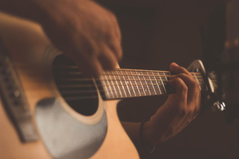 lær guitar