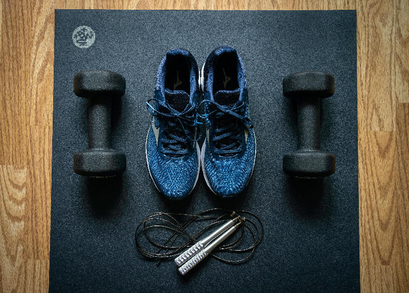 Kombiner dine maveøvelser med cardio