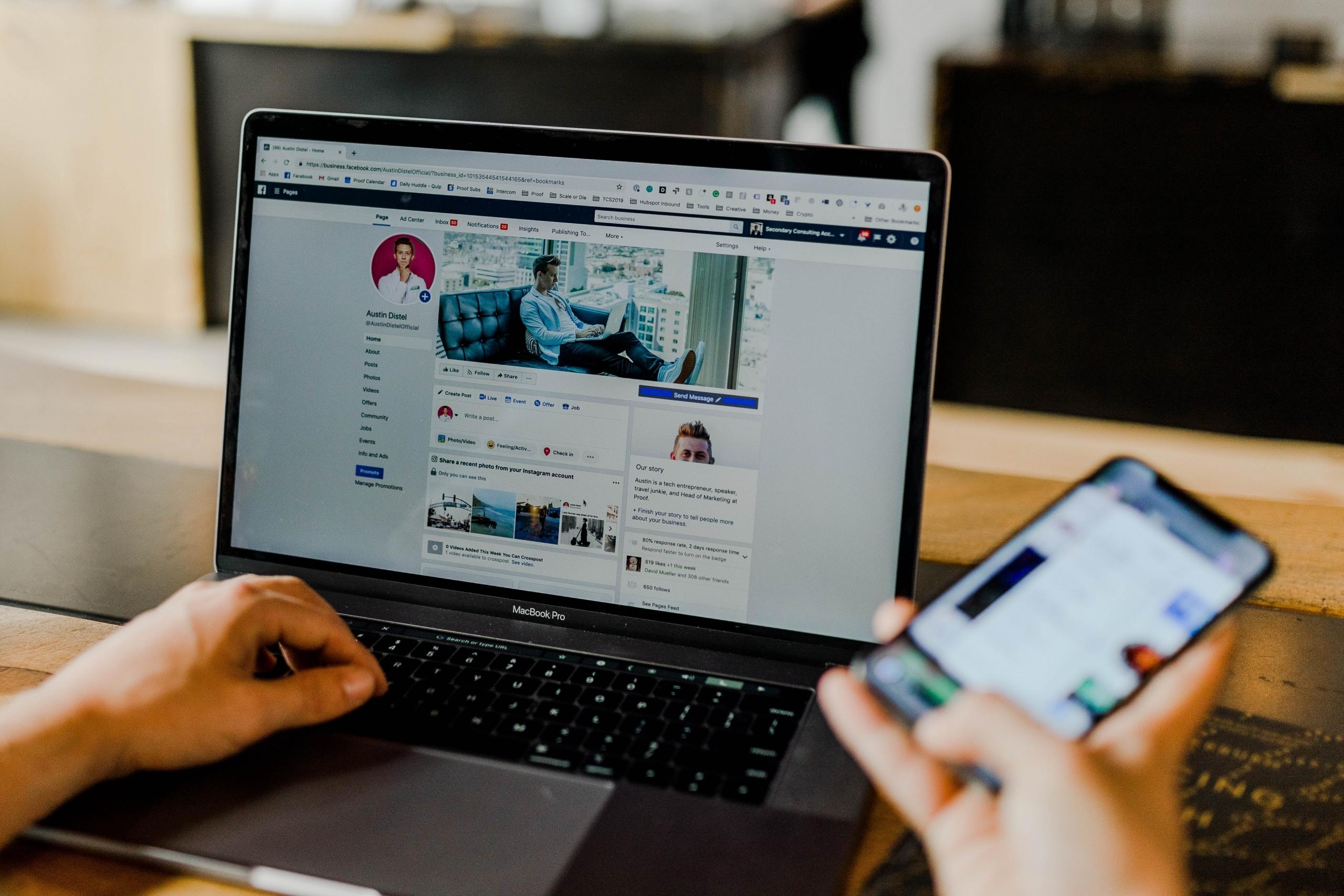 Vores evne til at skrive bliver meget påvirket af de sociale medier