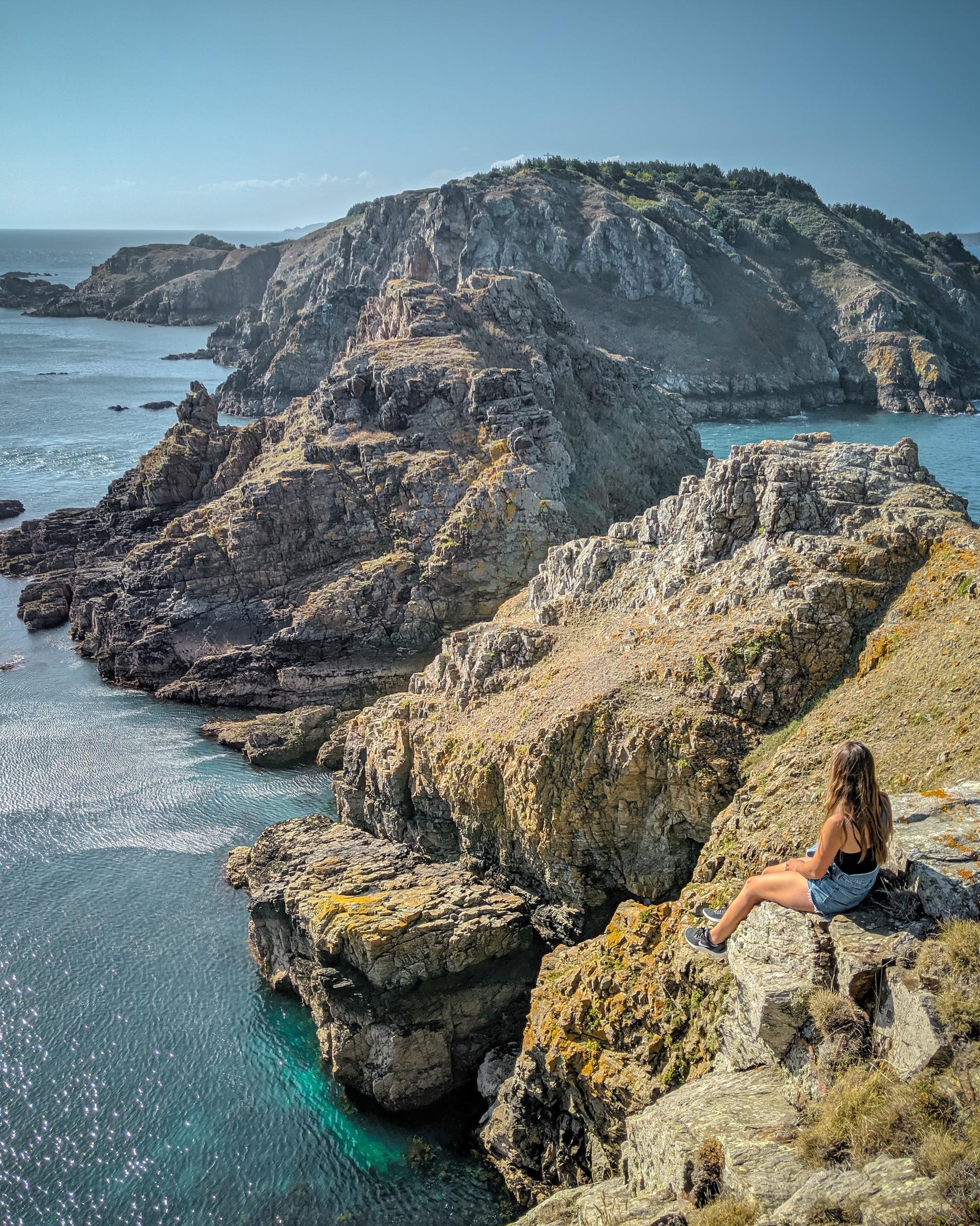 Et overraskende fransktalende land er nok England, hvor man på øen Sark mellem England og Frankrig bl.a. taler fransk