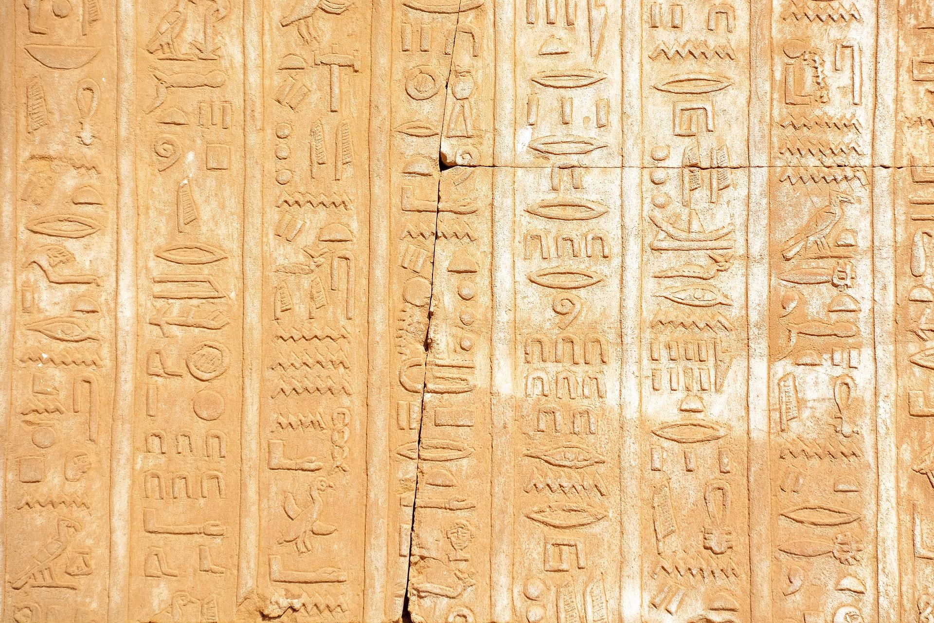 Hieroglyffer kan hjælpe dig med at forstå egyptiske tal