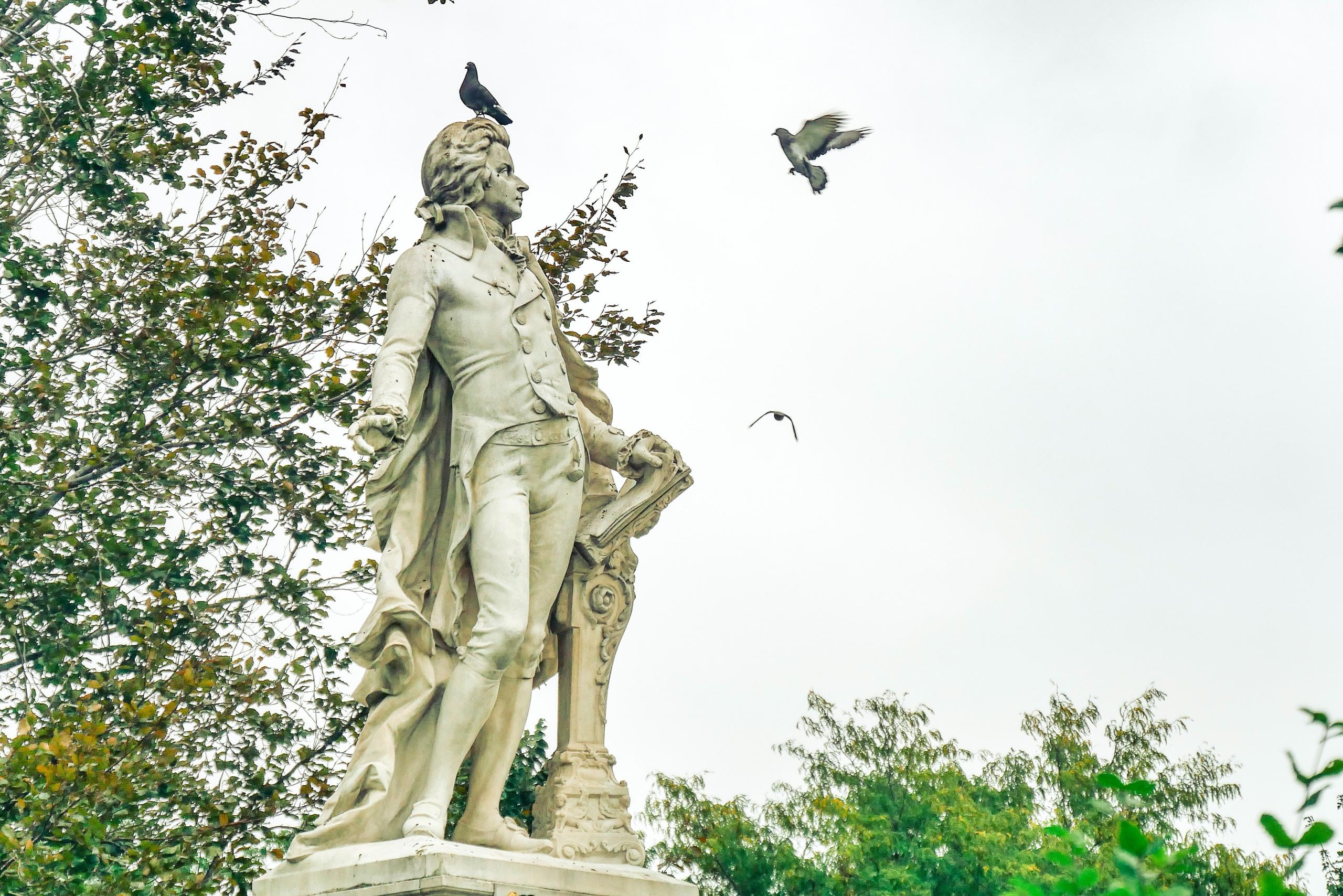 En statue af Mozart