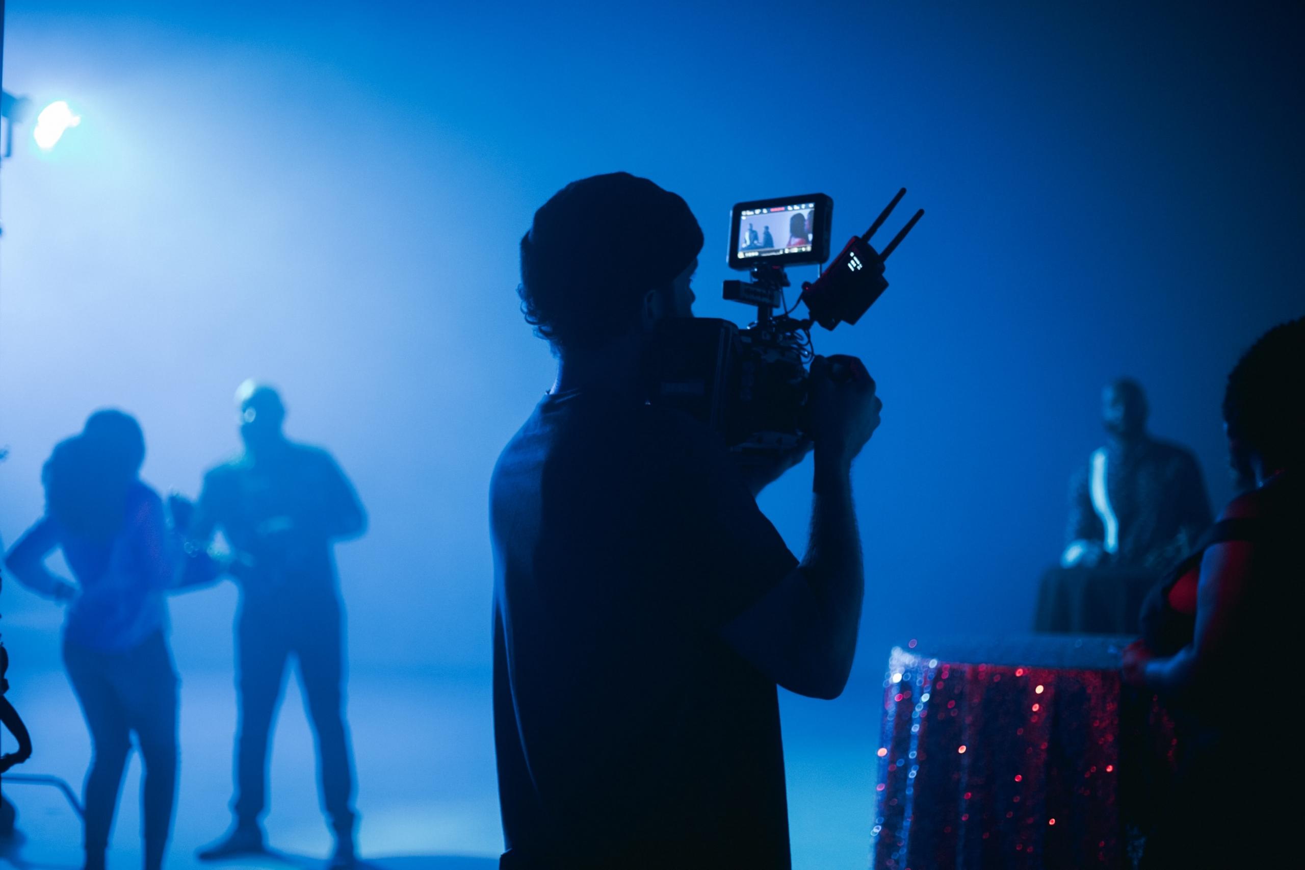 En videograf på set