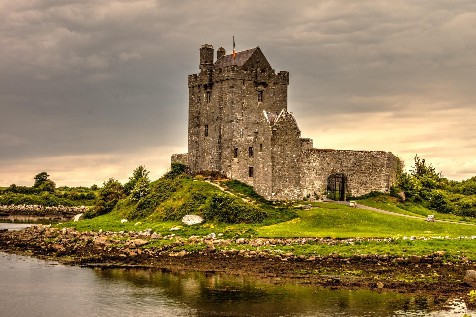 En gammel borg i Irland