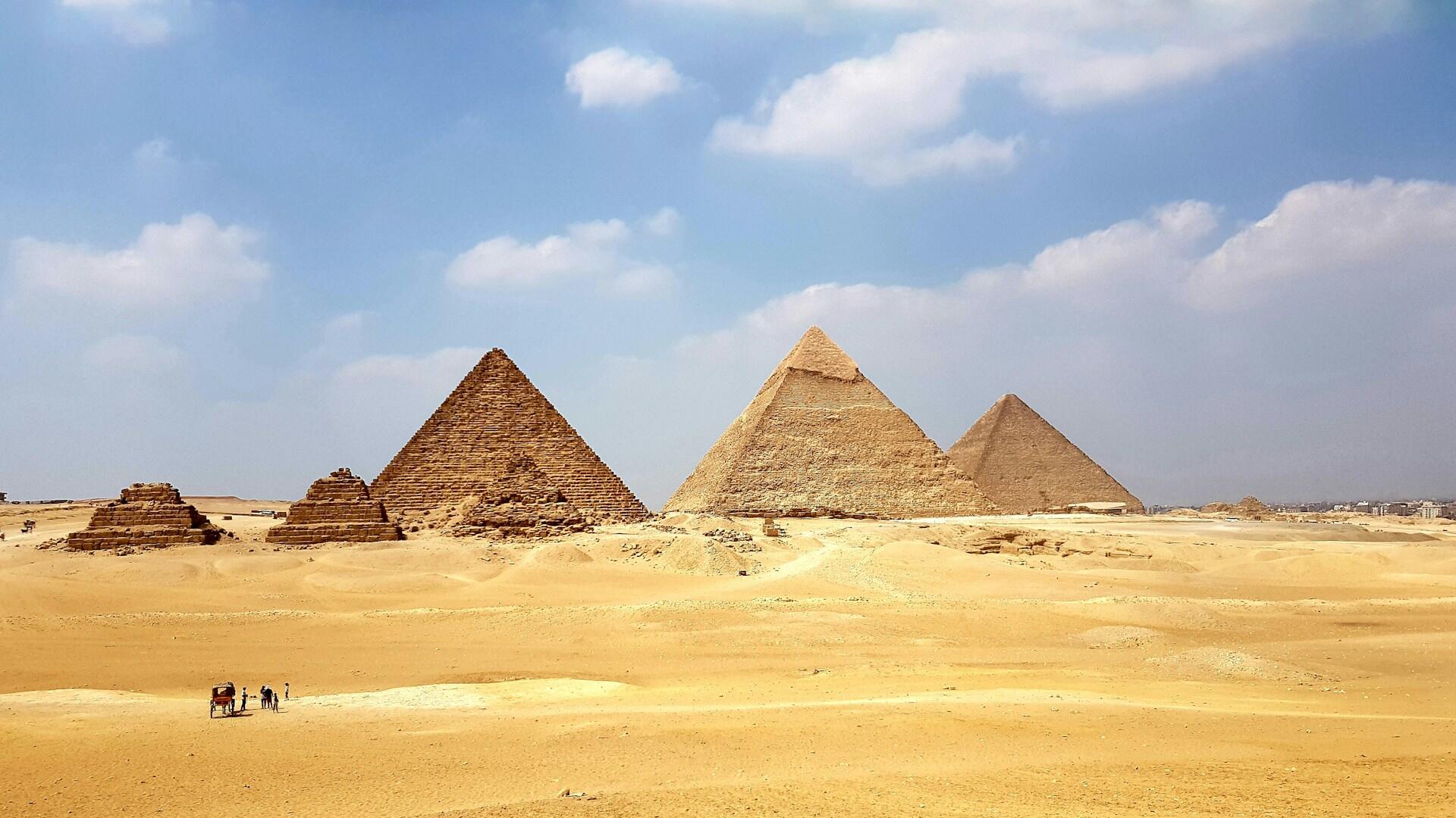 Pyramider