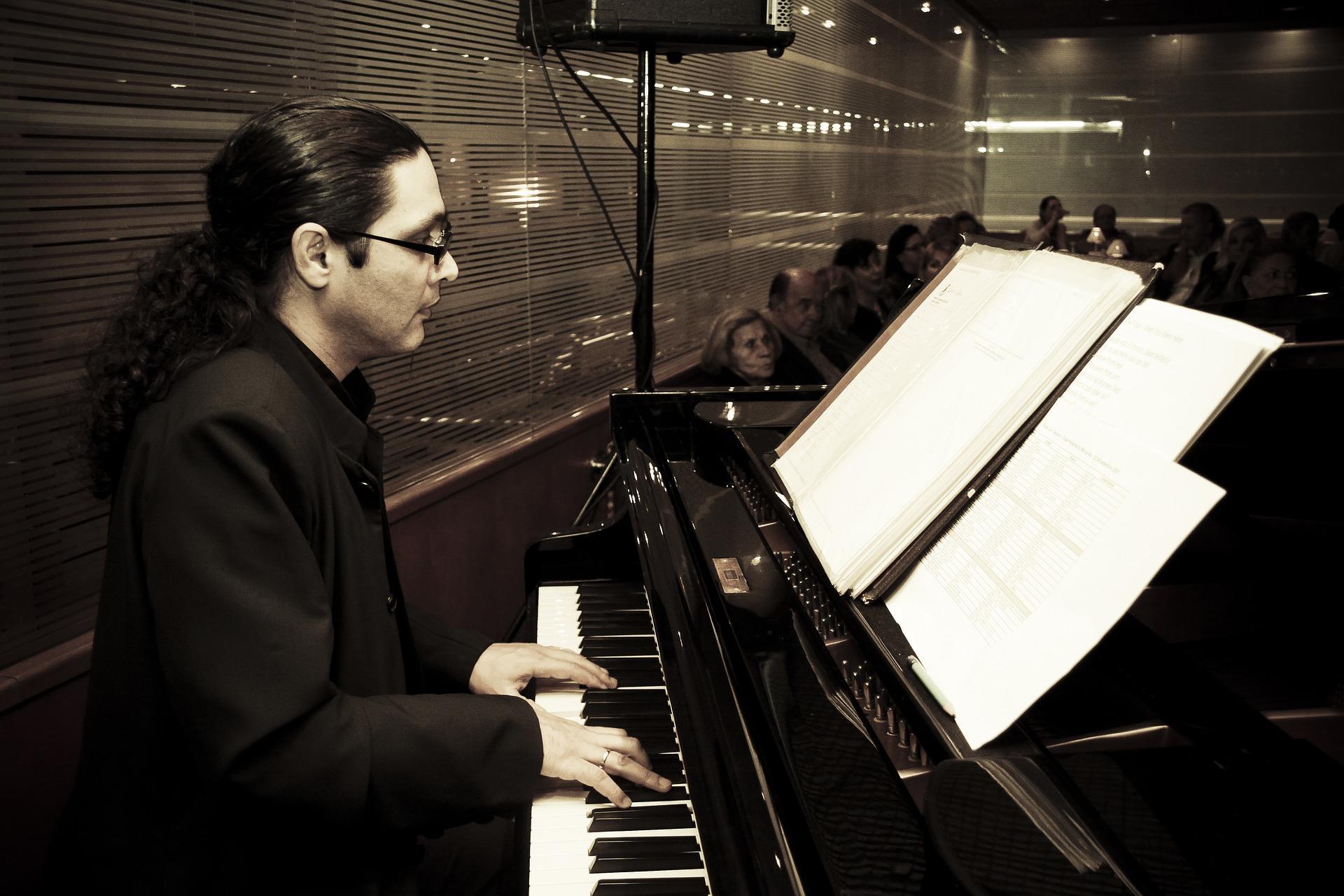 Klavier lernen in Luzern