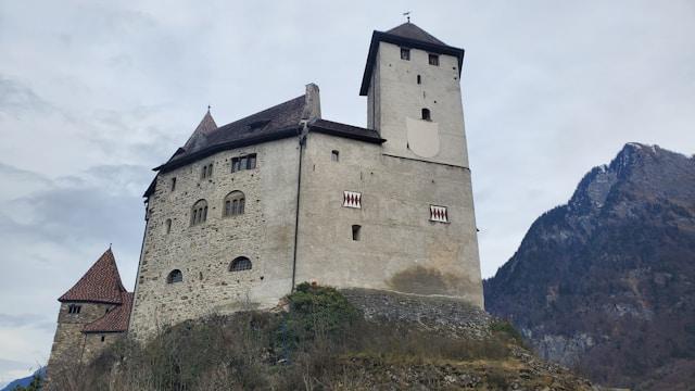 Die Burg Gutenberg in Balzers Liechtenstein