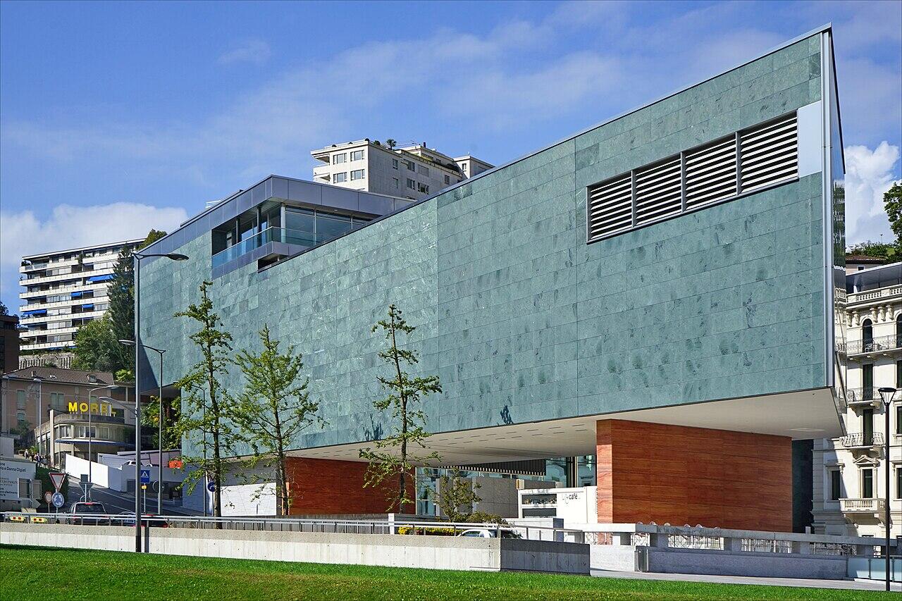 Die Südfassade des LAC Lugano Arte e Cultura