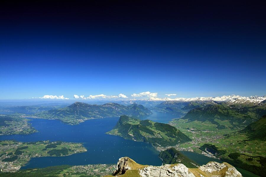 Der Vierwaldstättersee von oben