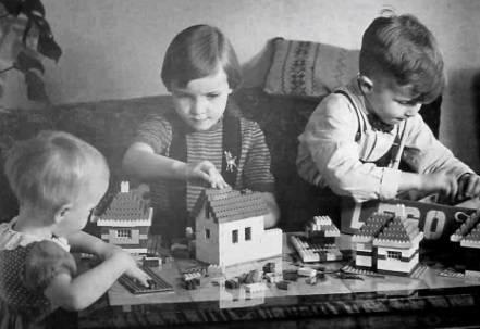 Cuándo surge el LEGO