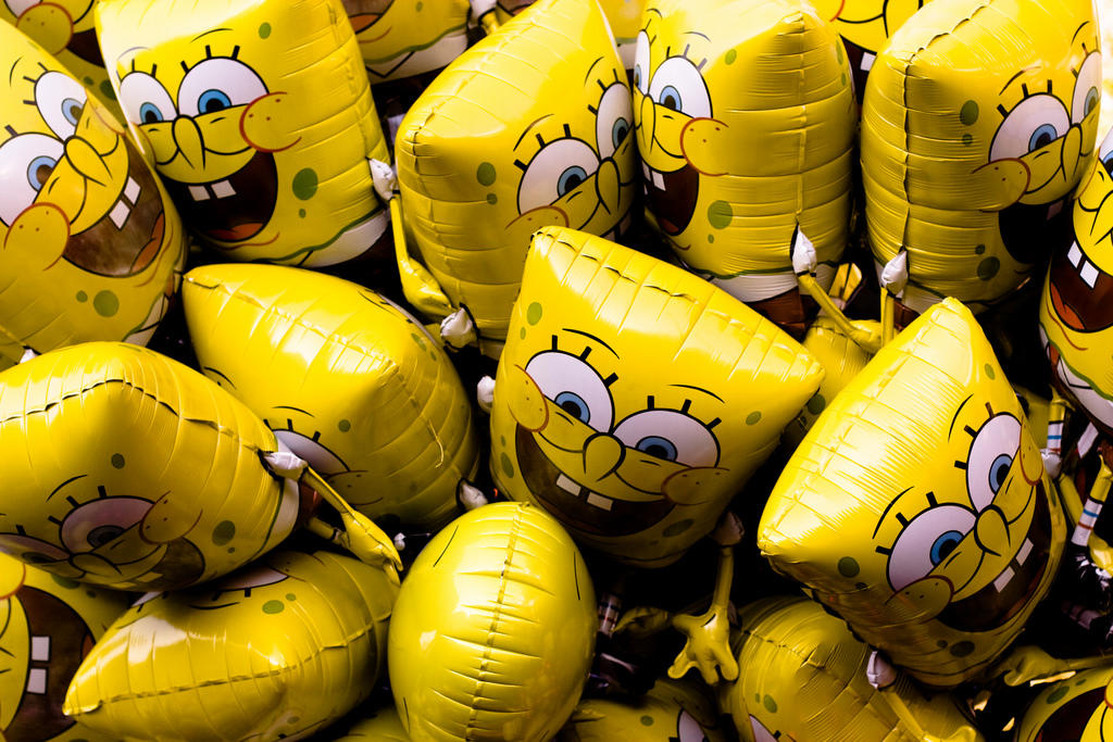 Ver películas y series en inglés.