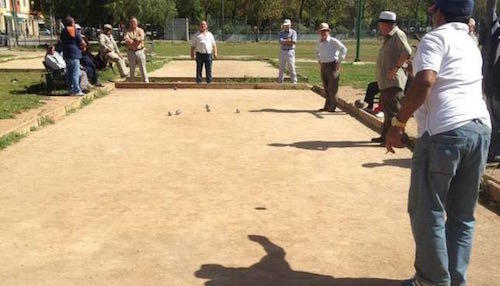 El pasits, la petanca, los cruasanes: integración cultural.