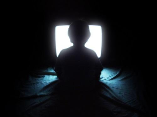 Aproveha para tocar el piano en lugar de ver la tele todo el tiempo.