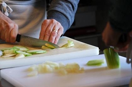 Aprender a cortar verduras
