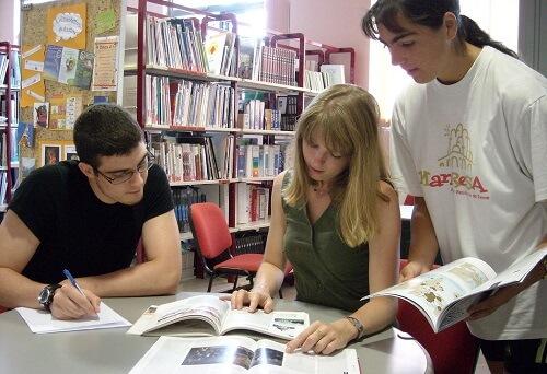 Asociaciones de apoyo escolar