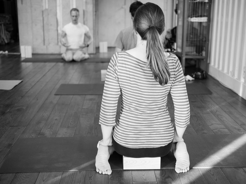 Equipamiento para clases de yoga.