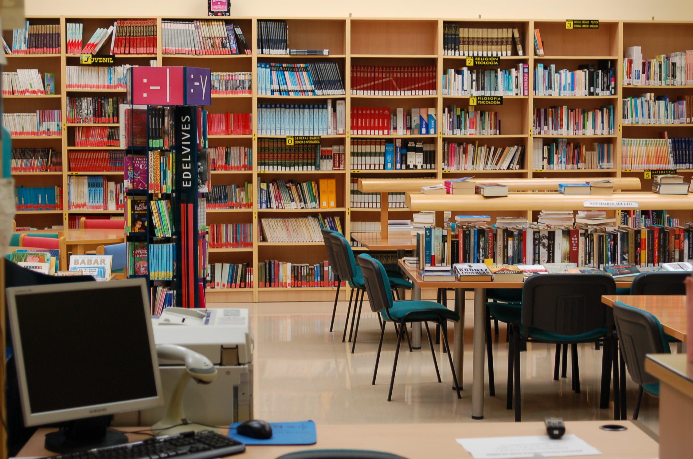 Horas de estudio en la biblioteca