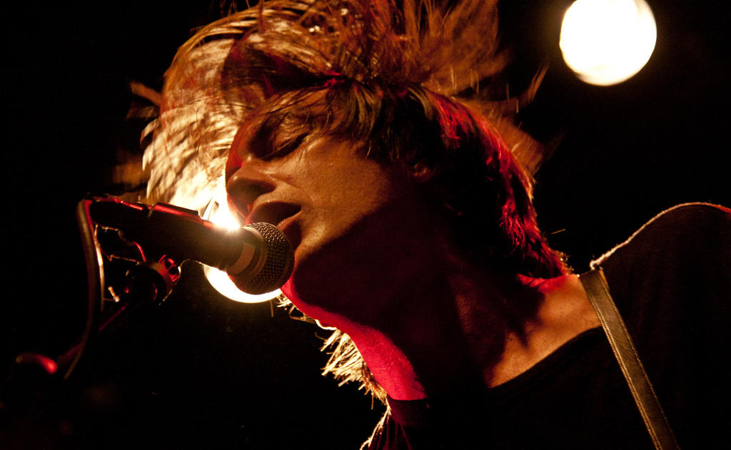 Estudiar y aprender a cantar con los mejores.