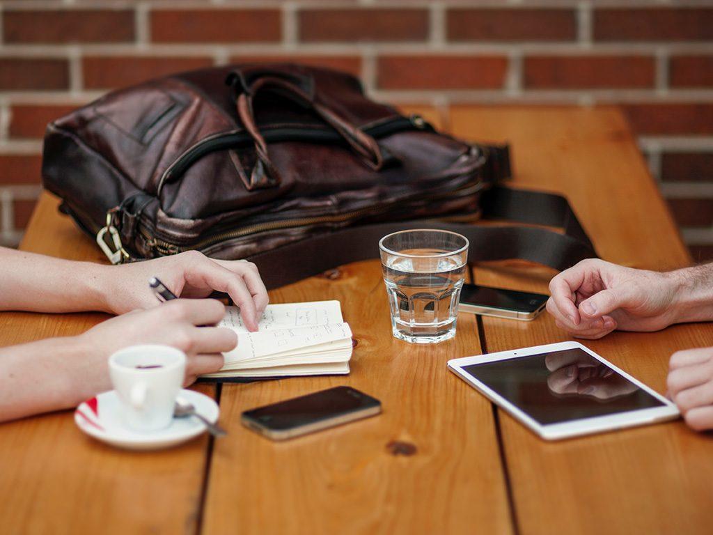 Si puedes, tómate un té antes del examen para llegar calmado/a.