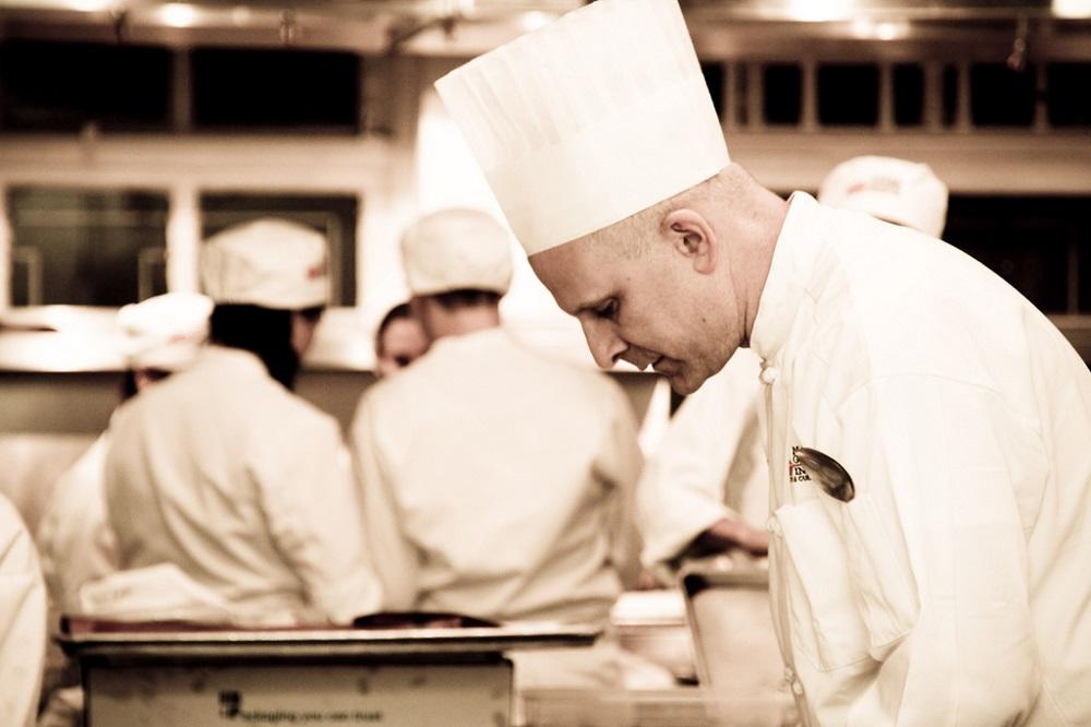 Especialízate en ruso.