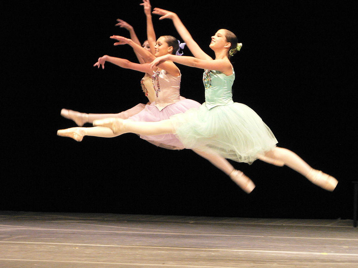 Las clases de ballet son más individualizadas con un profesor particular.