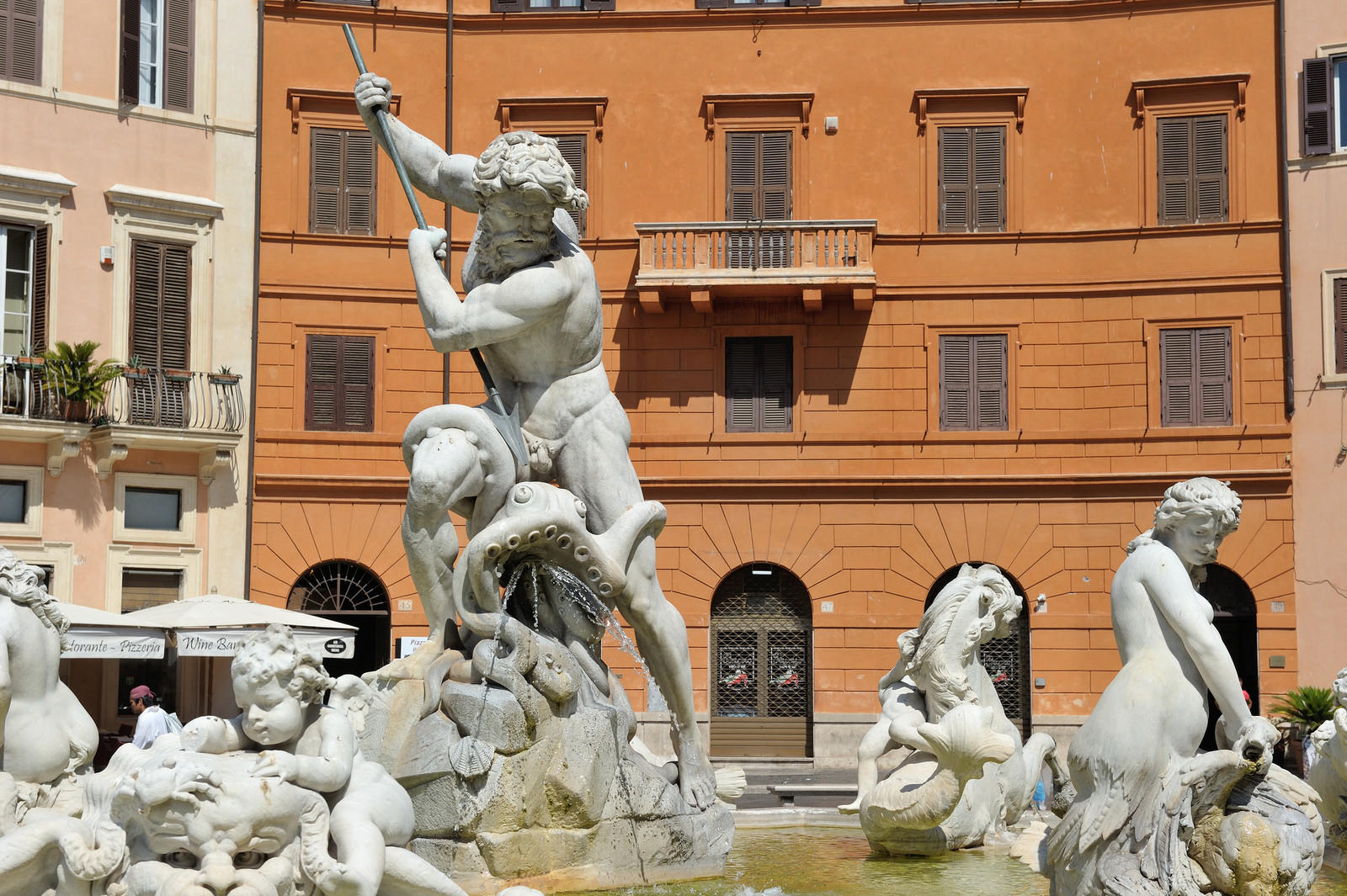 Descubre el latín online