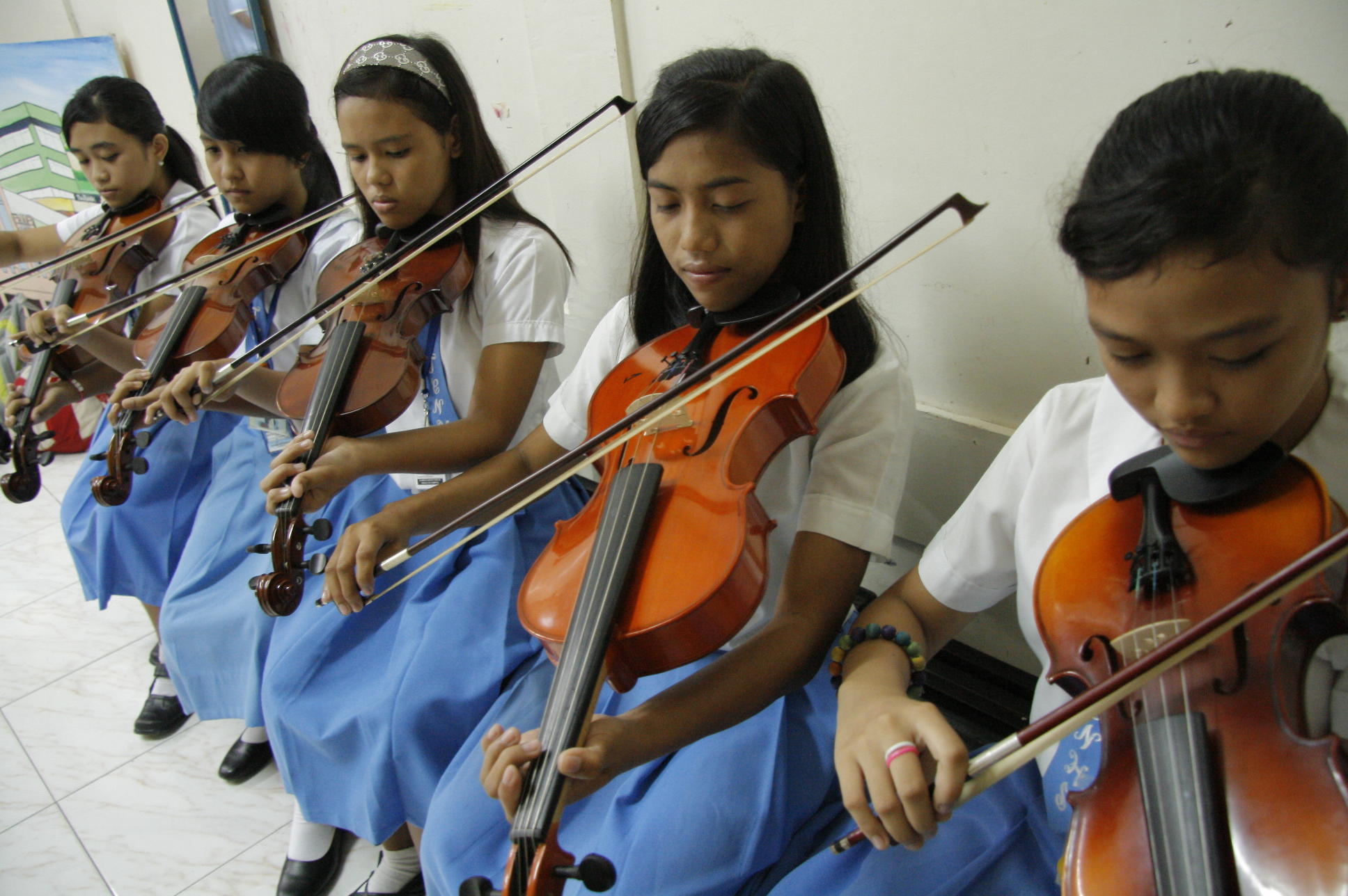 Adapta las clases según el nivel y la edad de los estudiantes.