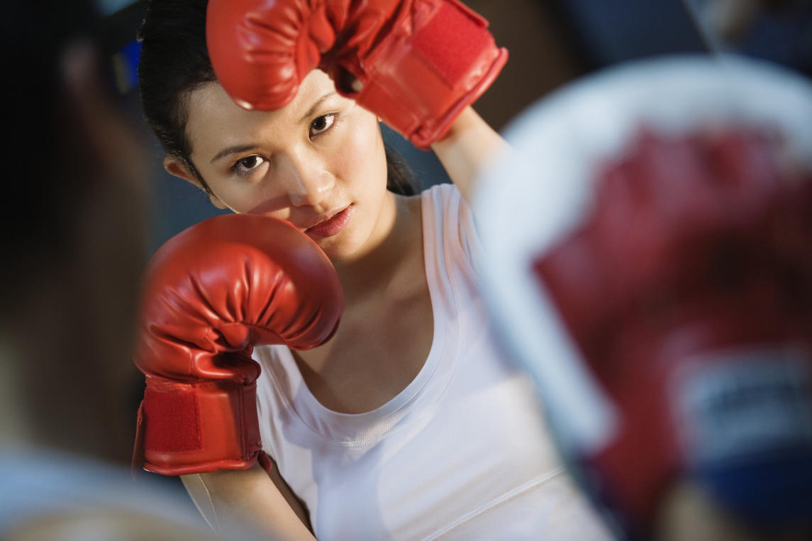 Si quieres estar bien preparado, lleva protecciones para boxear.